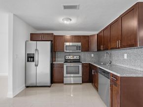 3671 NE 13th Avenue, Pompano Beach FL 33064