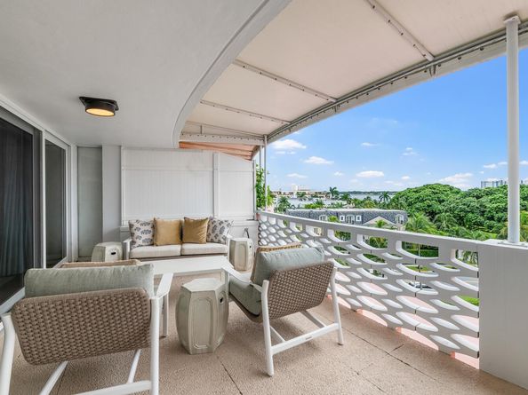 315 S Lake Drive Ph C, Palm Beach FL 33480
