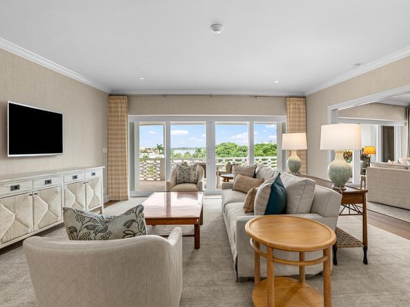 315 S Lake Drive Ph C, Palm Beach FL 33480