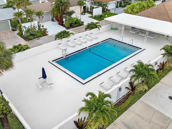 17065 Bay Street, Jupiter FL 33477