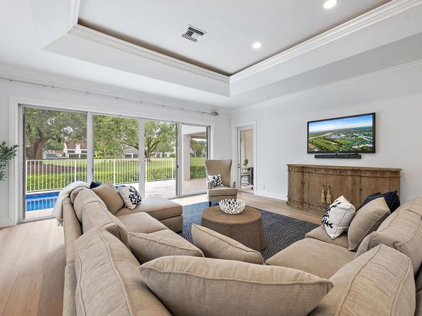 17065 Bay Street, Jupiter FL 33477