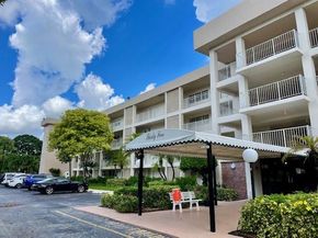 3151 S Palm Aire Dr 307, Pompano Beach FL 33069