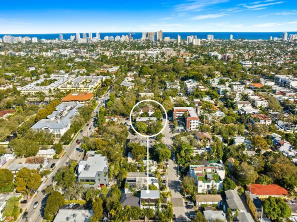 1205 SE 1st St, Fort Lauderdale FL 33301