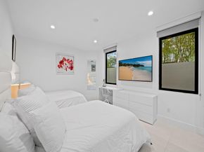 1205 SE 1st St, Fort Lauderdale FL 33301