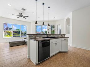 6916 NW 113th Avenue, Parkland FL 33076