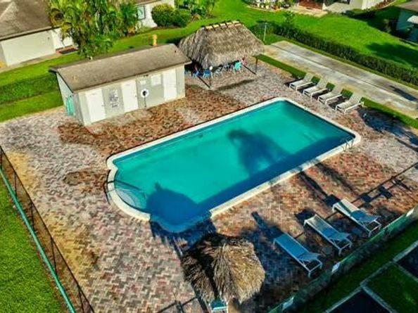 1570 Palmland Drive, Boynton Beach FL 33436