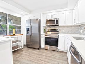 2805 Victoria Way F 2, Coconut Creek FL 33066