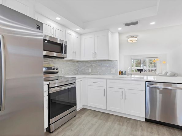 2805 Victoria Way F 2, Coconut Creek FL 33066