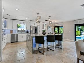 2541 NE 48th St, Lighthouse Point FL 33064