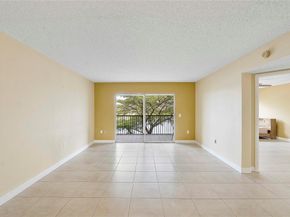 13355 SW 16th Ct 313E, Pembroke Pines FL 33027