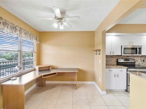 13355 SW 16th Ct 313E, Pembroke Pines FL 33027