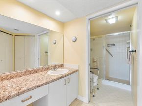 13355 SW 16th Ct 313E, Pembroke Pines FL 33027