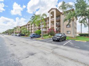 13355 SW 16th Ct 313E, Pembroke Pines FL 33027