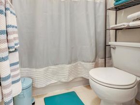 386 Prestwick Circle 3, Palm Beach Gardens FL 33418