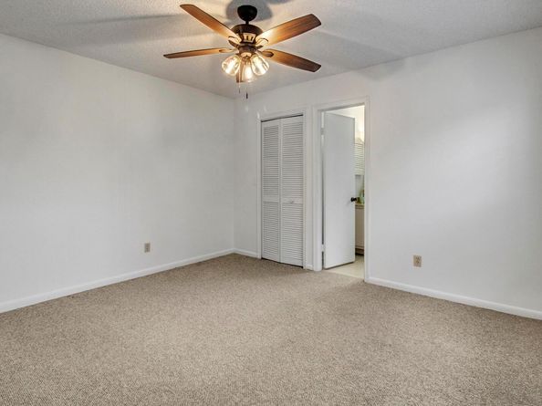 386 Prestwick Circle 3, Palm Beach Gardens FL 33418