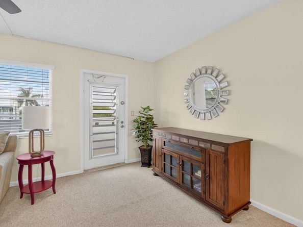 425 Grantham B, Deerfield Beach FL 33442
