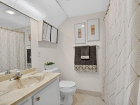 425 Grantham B, Deerfield Beach FL 33442