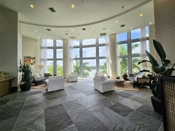 2641 N Flamingo Rd 1105N, Sunrise FL 33323