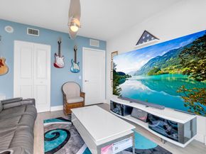 2641 N Flamingo Rd 1105N, Sunrise FL 33323