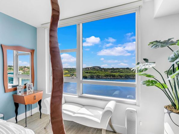 2641 N Flamingo Rd 1105N, Sunrise FL 33323