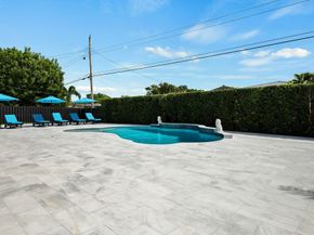 4730 Taylor St, Hollywood FL 33021