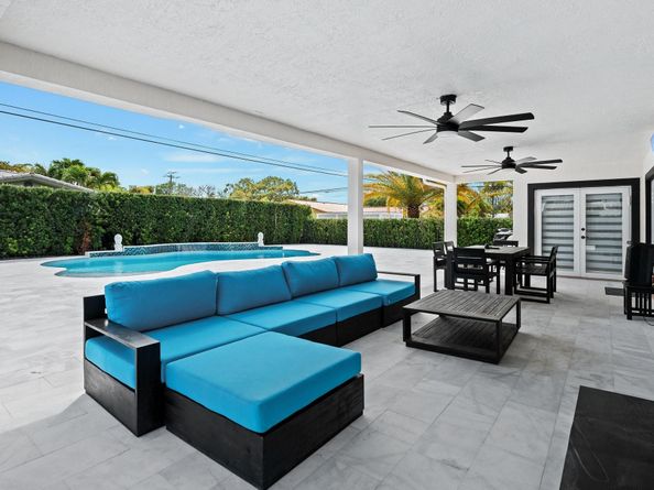 4730 Taylor St, Hollywood FL 33021