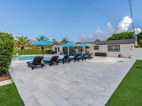 4730 Taylor St, Hollywood FL 33021