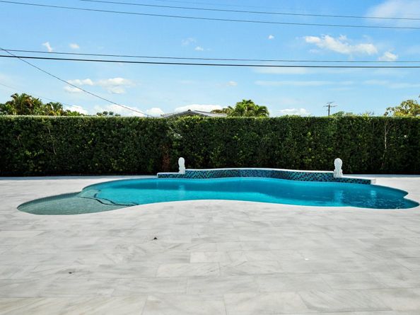 4730 Taylor St, Hollywood FL 33021