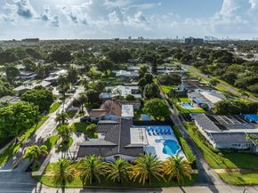 4730 Taylor St, Hollywood FL 33021