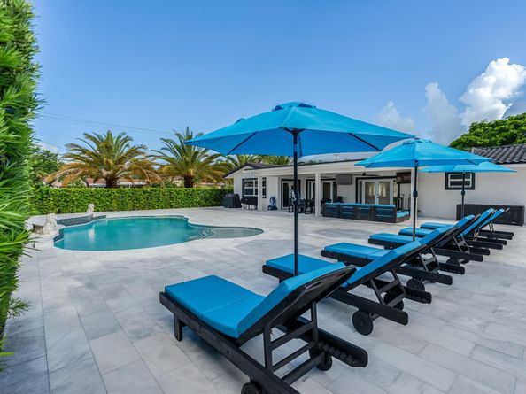 4730 Taylor St, Hollywood FL 33021