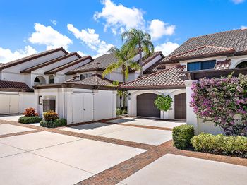 16647 Traders Crossing N