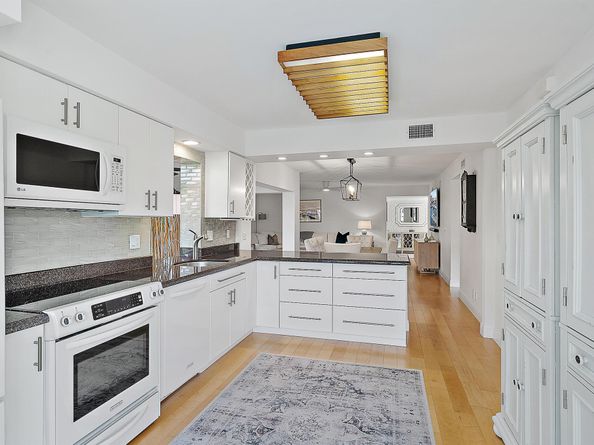 16647 Traders Crossing N 126, Jupiter FL 33477