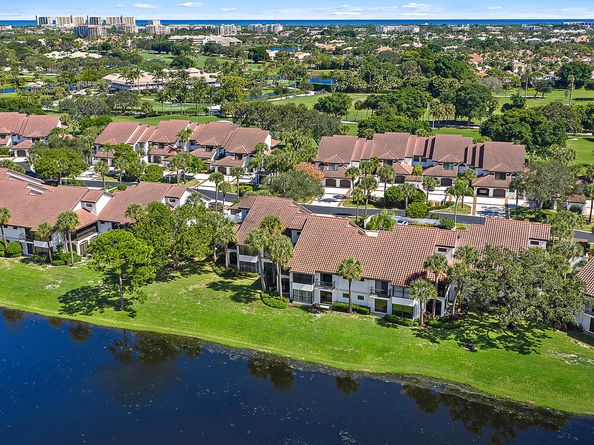 16647 Traders Crossing N 126, Jupiter FL 33477
