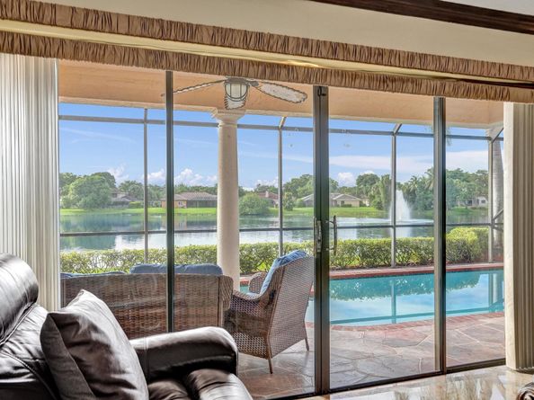 6222 NW 54th Dr, Coral Springs FL 33067