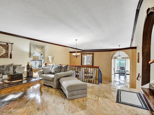 6222 NW 54th Dr, Coral Springs FL 33067