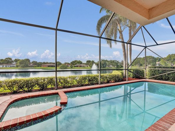 6222 NW 54th Dr, Coral Springs FL 33067