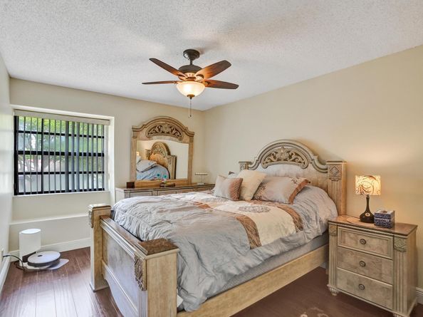 6222 NW 54th Dr, Coral Springs FL 33067