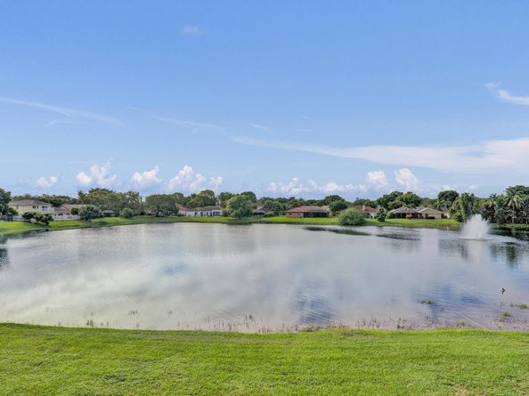 6222 NW 54th Dr, Coral Springs FL 33067