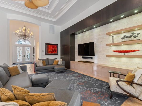 108 Via Paradisio, Palm Beach Gardens FL 33418