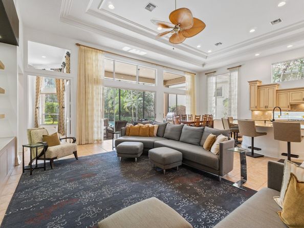 108 Via Paradisio, Palm Beach Gardens FL 33418