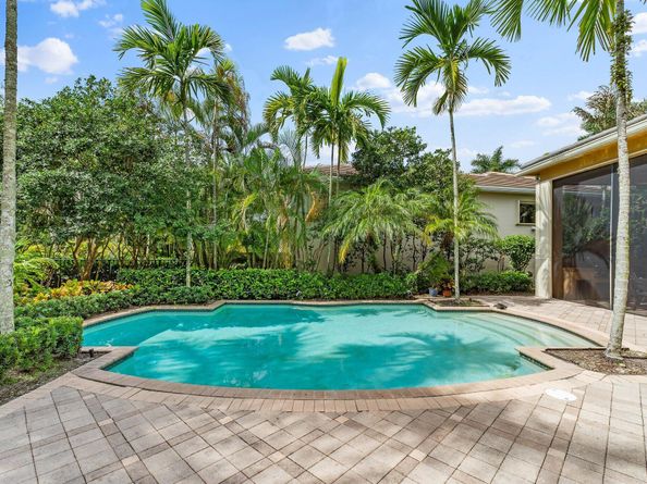 108 Via Paradisio, Palm Beach Gardens FL 33418