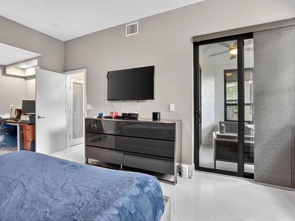 7535 La Paz Boulevard 105, Boca Raton FL 33433