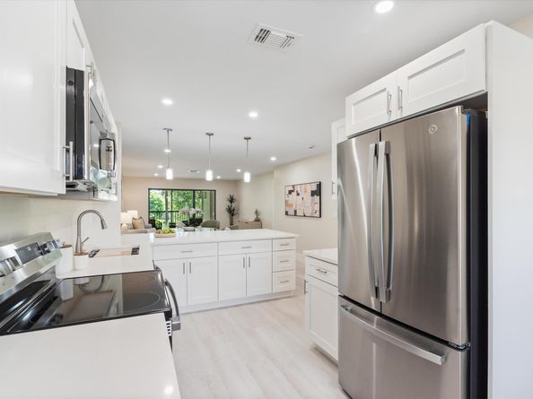 29 Stratford Lane D, Boynton Beach FL 33436