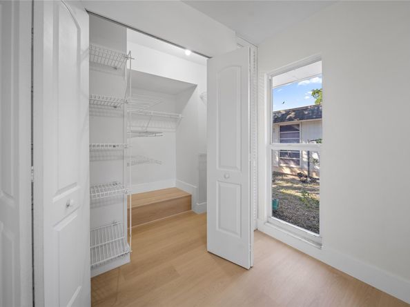 7201 NW 67th St, Tamarac FL 33321