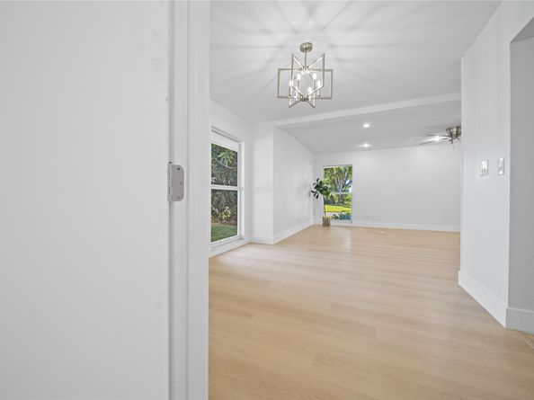 7201 NW 67th St, Tamarac FL 33321