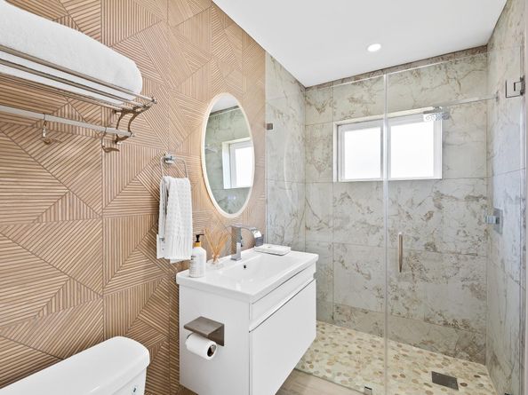 420 SE 13th Ave, Pompano Beach FL 33060