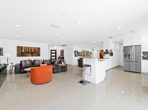 420 SE 13th Ave, Pompano Beach FL 33060