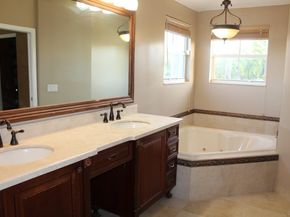 1512 SW 187th Ter, Pembroke Pines FL 33029