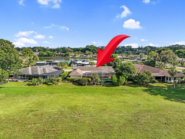 6207 Royal Poinciana Ln, Tamarac FL 33319