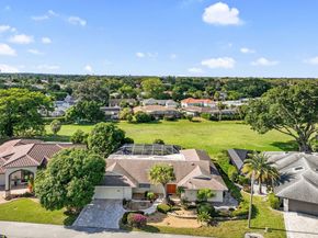 6207 Royal Poinciana Ln, Tamarac FL 33319